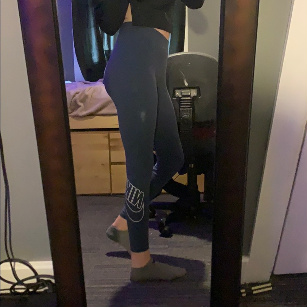 Nike Leggings 2/10